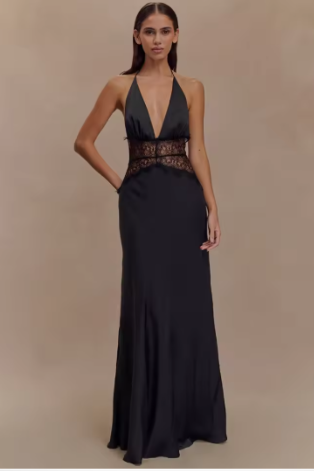 Sukienka Maxi Z Dekoltem Halter I Odkrytymi Plecami